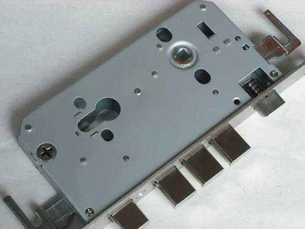 汕头24小时上门开锁公司